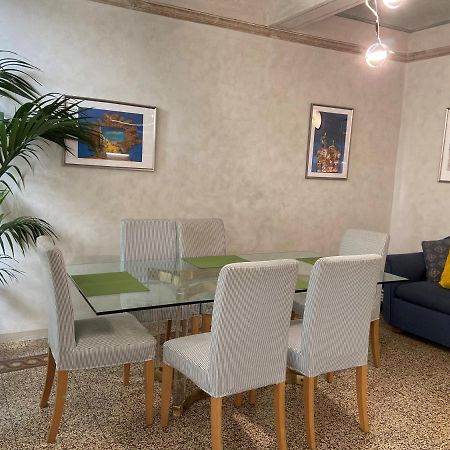 Maison Just Elle Floransa Dış mekan fotoğraf